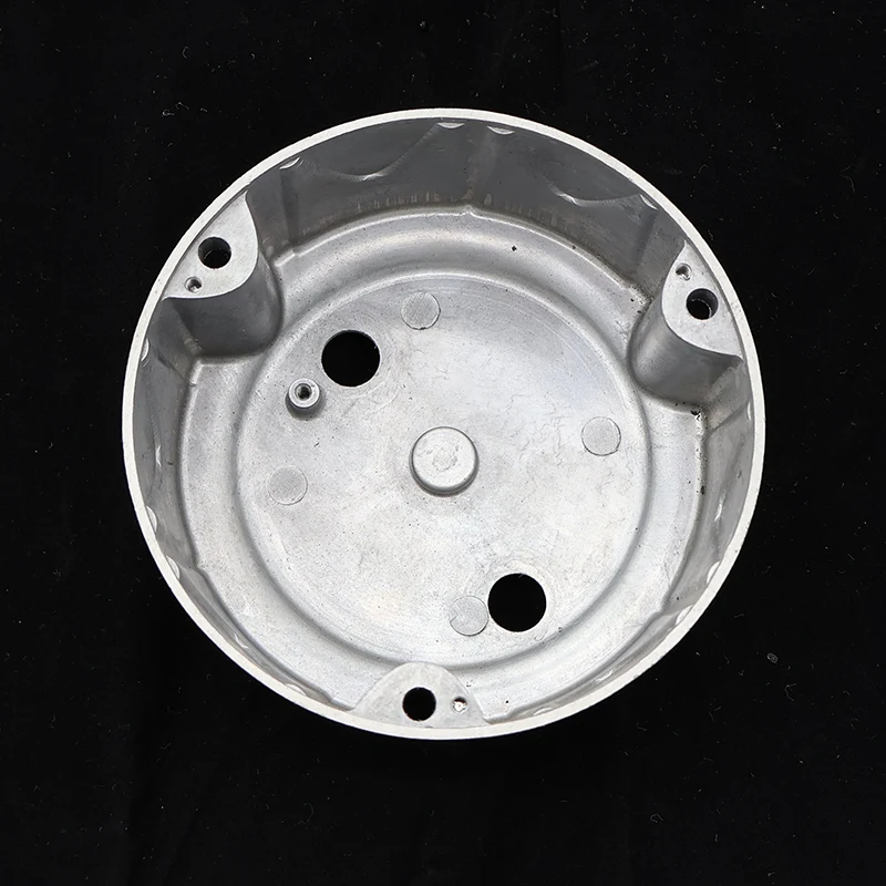 لماذا تعتبر قوالب الصب لأضواء الفناء ضرورية للإضاءة الخارجية؟