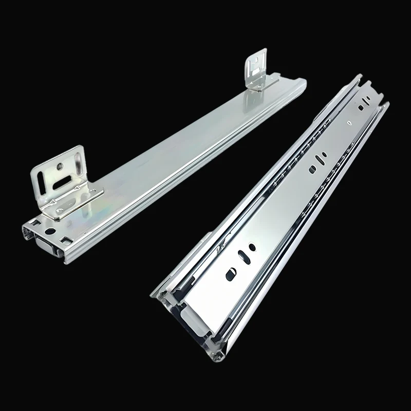 ترقية تصنيع الأجهزة المنزلية: أصبحت تقنية الصب بالقالب بمثابة الدعم الأساسي، مما يعمل على تمكين أجهزة الأبواب والنوافذ والمطبخ والحمام لتحسين الجودة والكفاءة